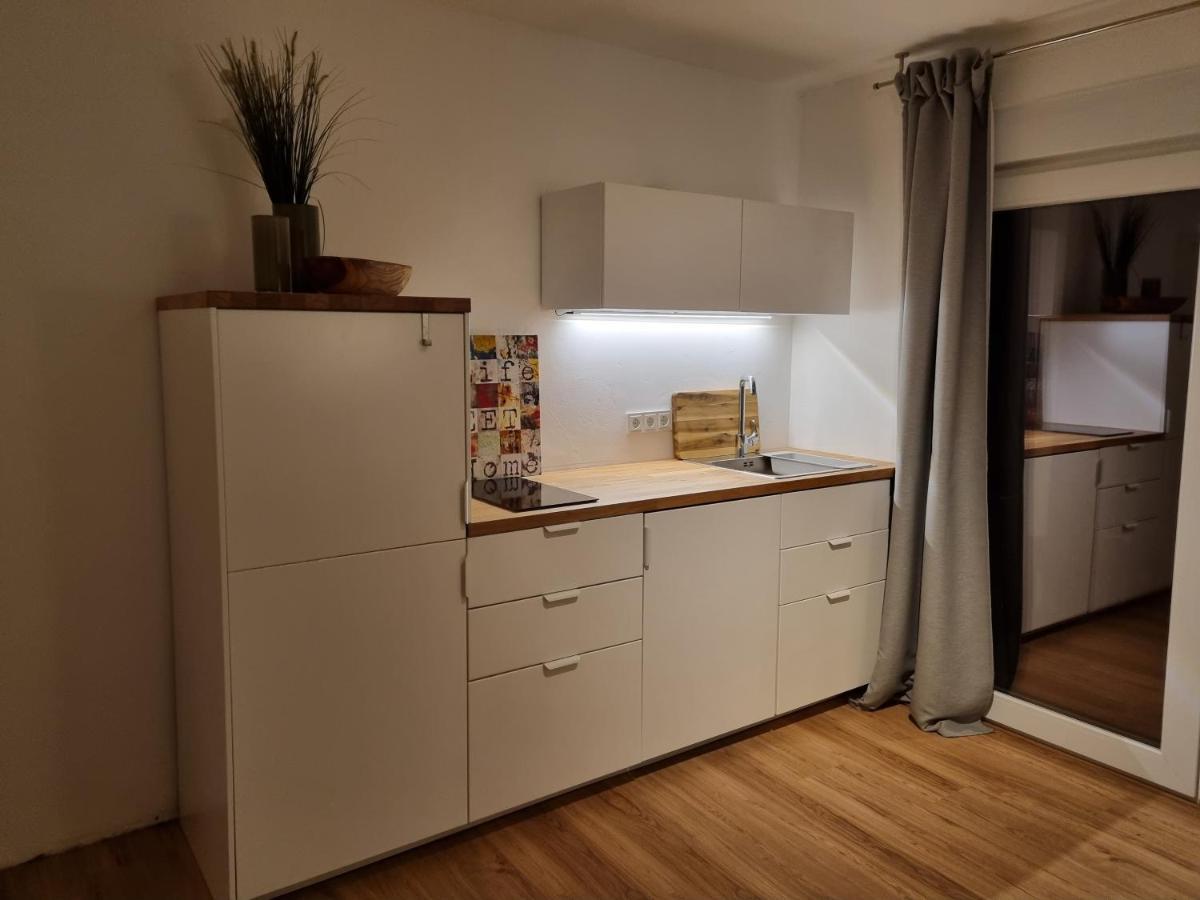 Apartment Breitscheid - Frisch Renoviert Ratingen Esterno foto